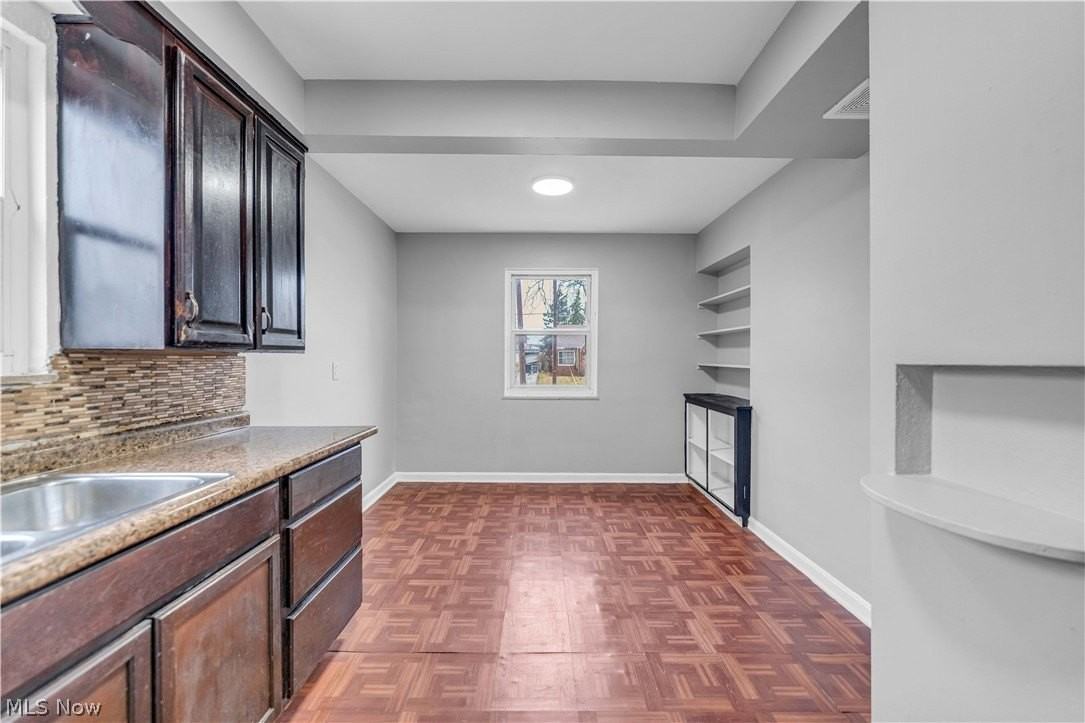 15205 Judson Dr - Photo 7 of 26