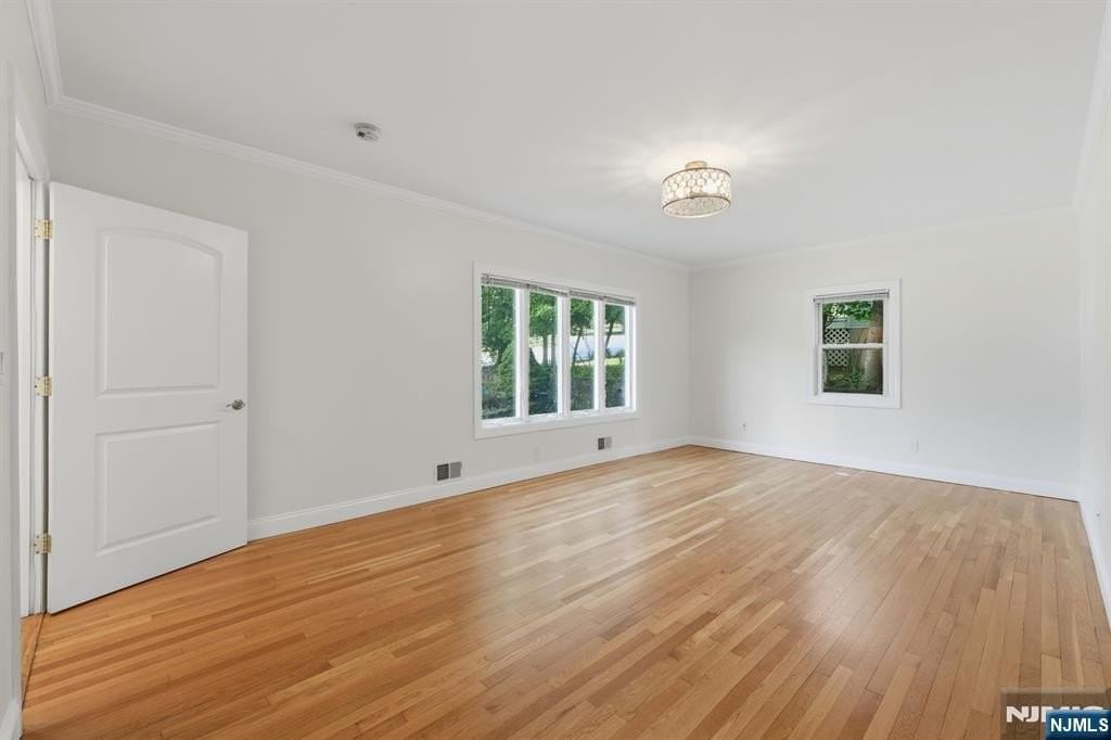 26 Hillside Ave #A - Photo 5 of 34