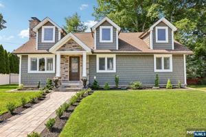 featured image of 50 Lincoln Pl