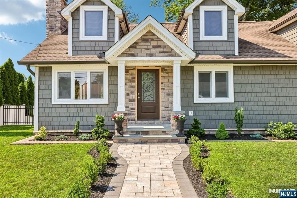 50 Lincoln Pl - Photo 4 of 49
