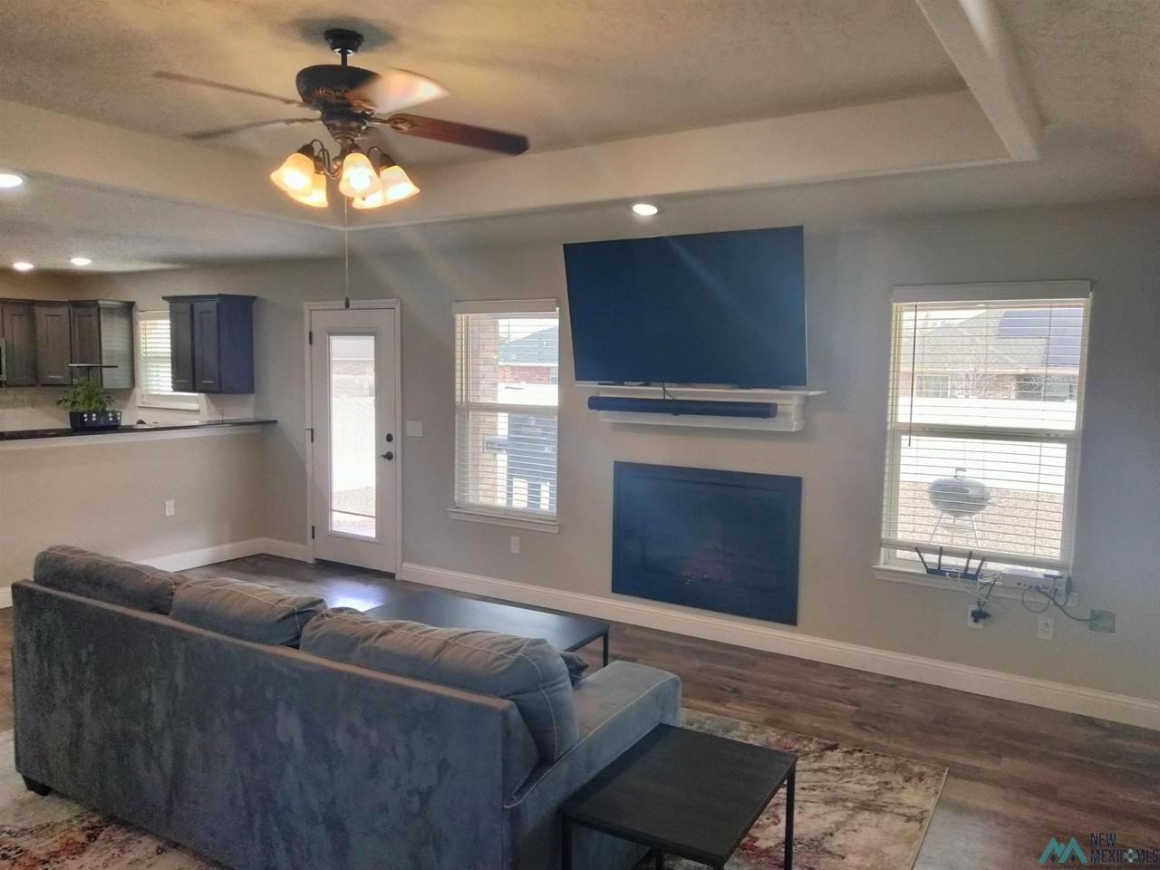 2115 Roadrunner Ln - Photo 6 of 30