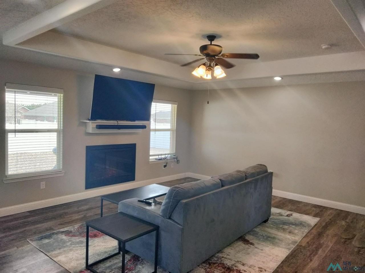 2115 Roadrunner Ln - Photo 7 of 30