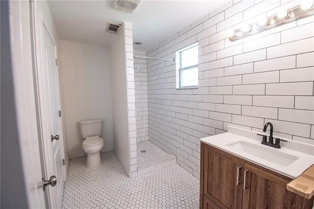 161 S 8th St - Photo 5 of 10