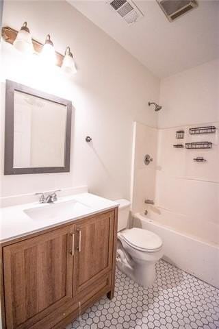 902 E Hanson Ave - Photo 4 of 8
