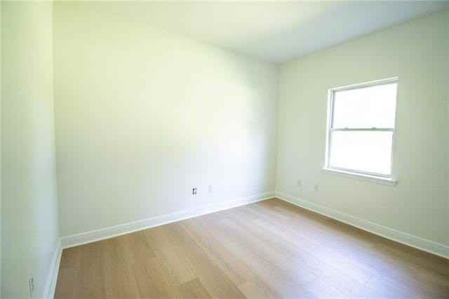 902 E Hanson Ave - Photo 7 of 8