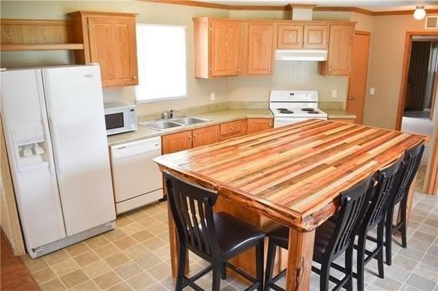 19479 Weinberger Rd - Photo 3 of 13