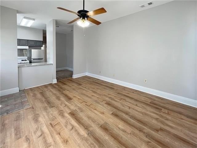 1240 Pleasant St - Photo 3 of 11