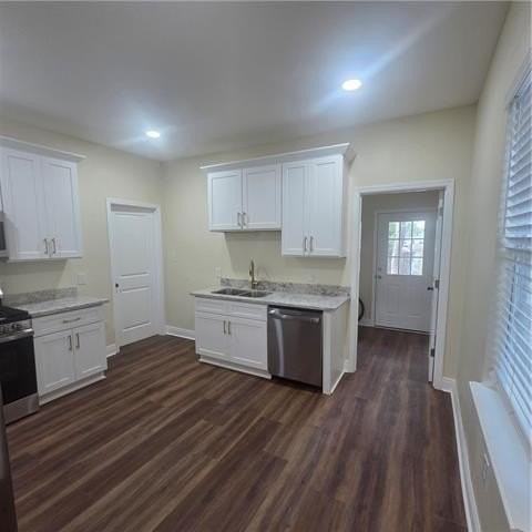 2644 Acacia St - Photo 5 of 17