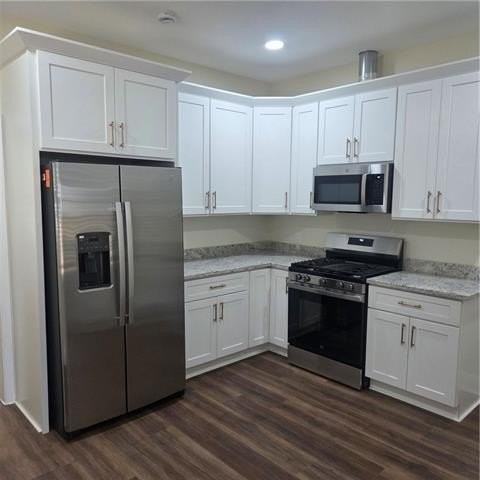 2644 Acacia St - Photo 6 of 17
