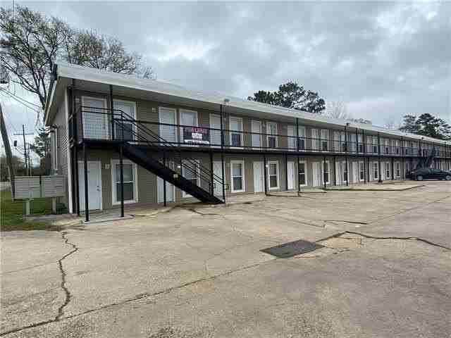 106 N Carter St #1