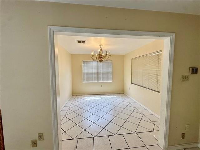 677 Fairlawn Dr - Photo 5 of 15