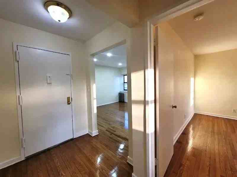 365 Schley St #D6A - Photo 3 of 8