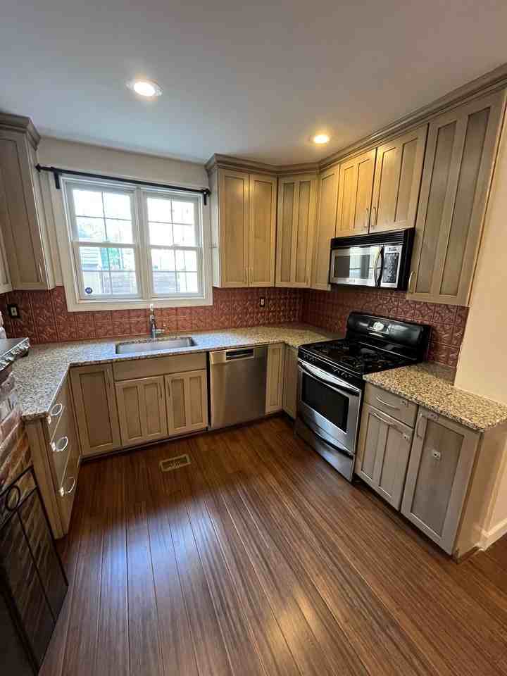 814 Fitzwater St #1 - Photo 2 of 13