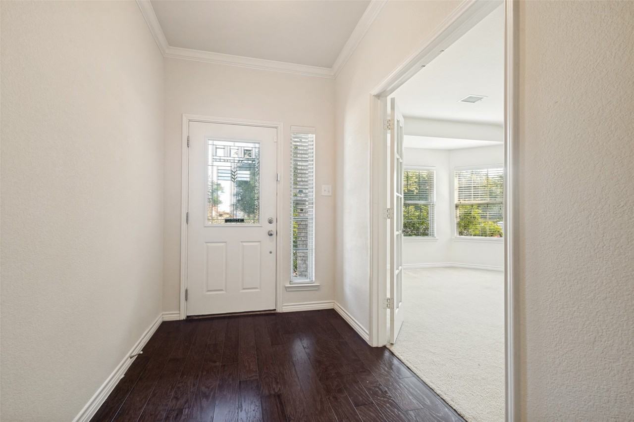 1212 Villa Paloma Blvd - Photo 4 of 25