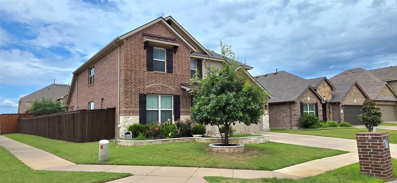 3412 Canyon Lake Dr - Photo 3 of 25
