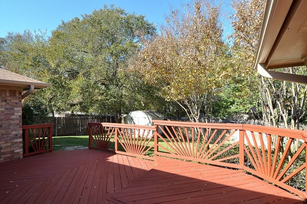 316 Bremen Dr - Photo 2 of 28