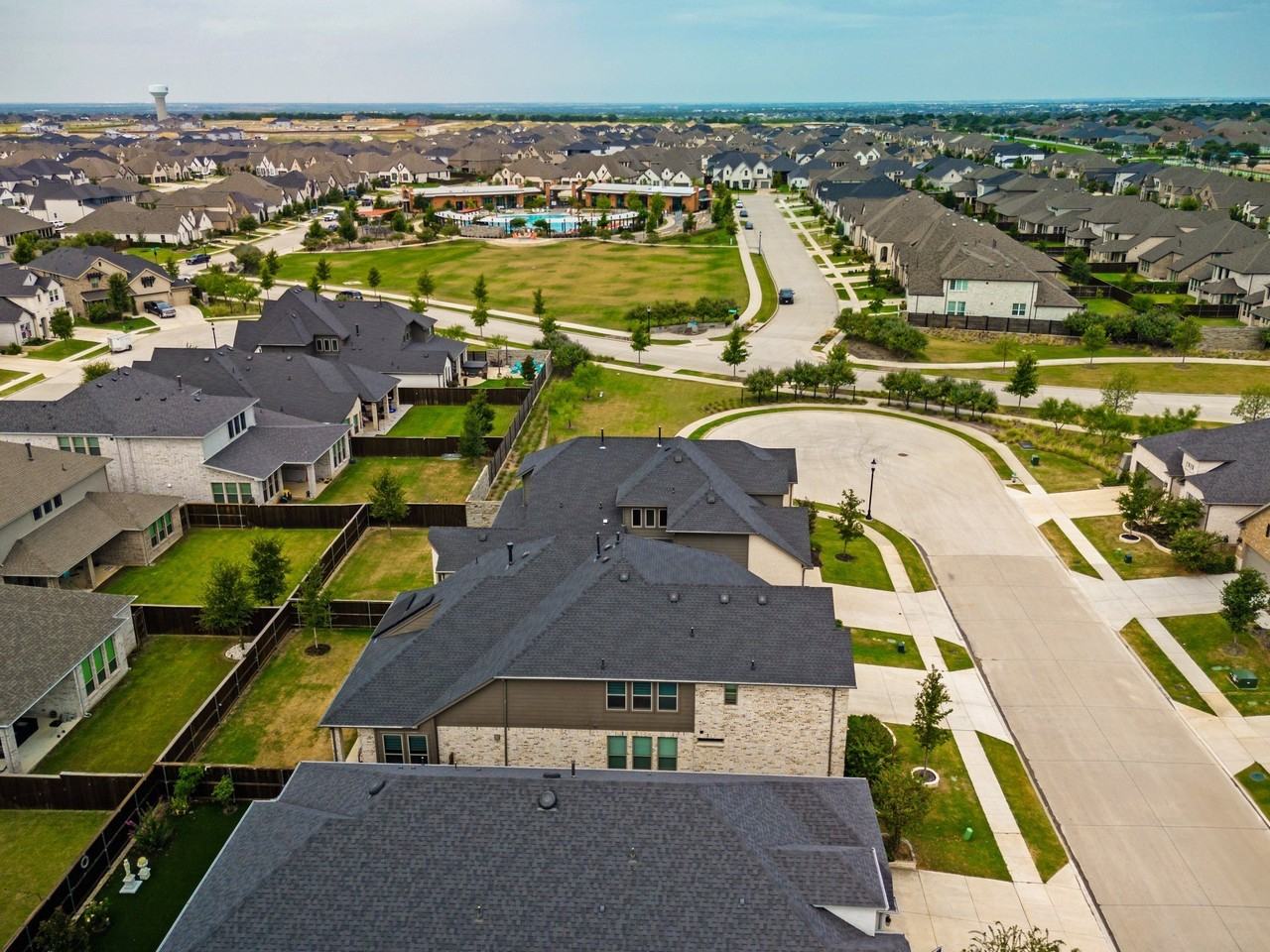 1021 Warner Rdg - Photo 4 of 39