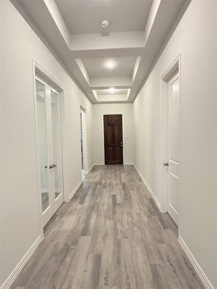 501 Orchard Pl - Photo 5 of 20