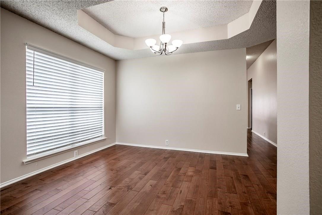 206 Meredith Ct - Photo 6 of 25