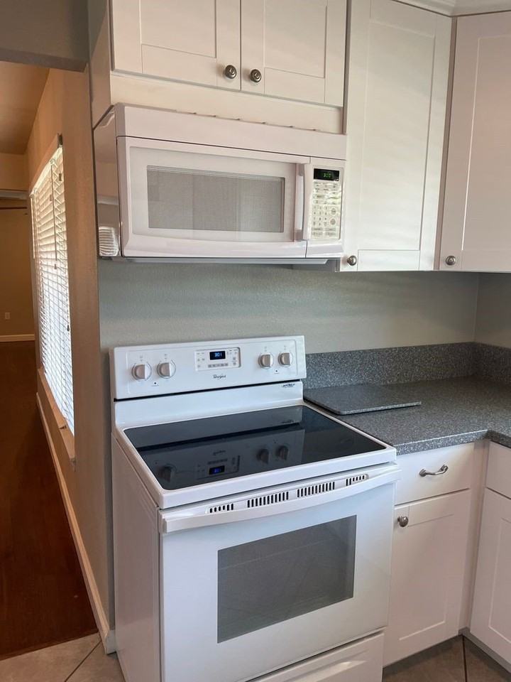 4073 Potomac Ave - Photo 6 of 19