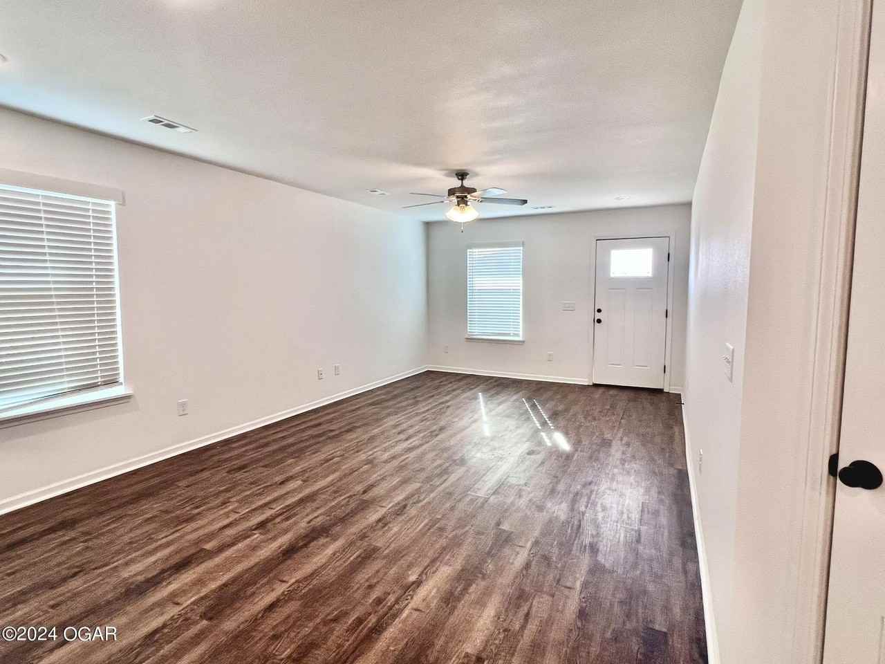 311 Alex Jordan Dr - Photo 5 of 23