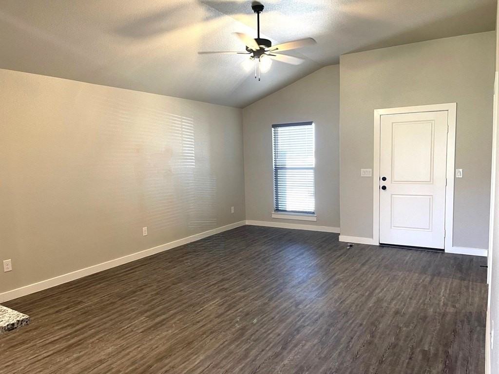 1200 Hogback Way - Photo 4 of 20