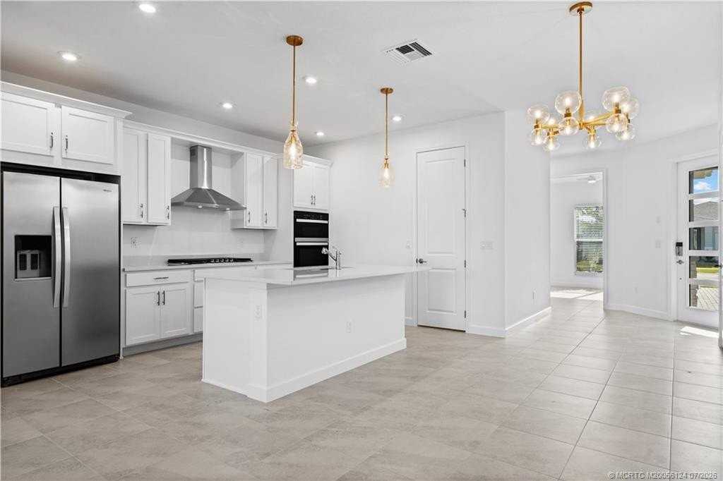 9731 Sw Indra Way - Photo 6 of 33
