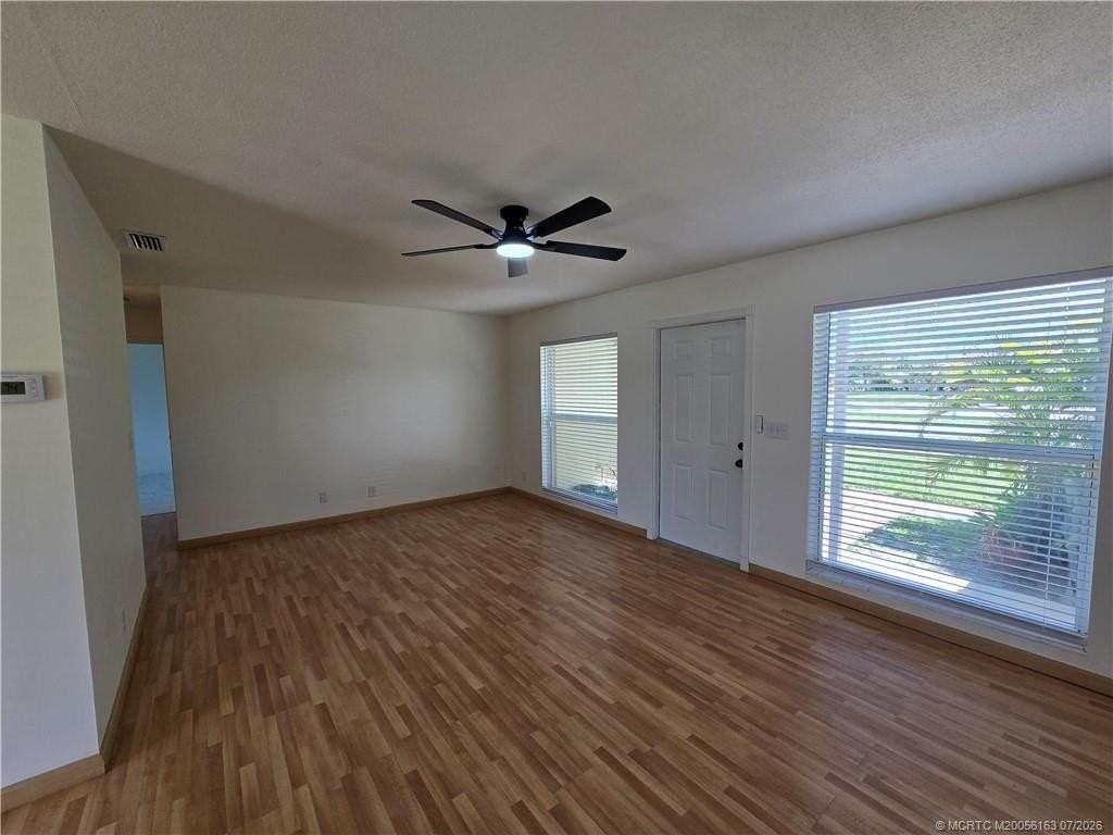 2648 Rockcrest Ct - Photo 6 of 47