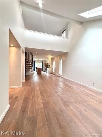 799 Emmons Ave - Photo 5 of 30