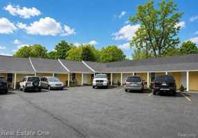featured image of 507 Lakeville Rd #9
