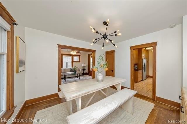 436 Park St - Photo 7 of 33