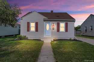 24696 Wilmot Ave - Photo 1 of 1