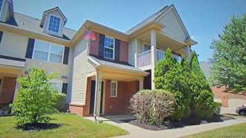featured image of 3979 Berkeley Ave