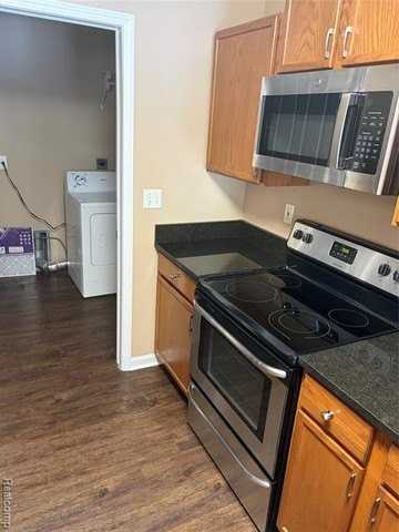 3979 Berkeley Ave - Photo 7 of 16