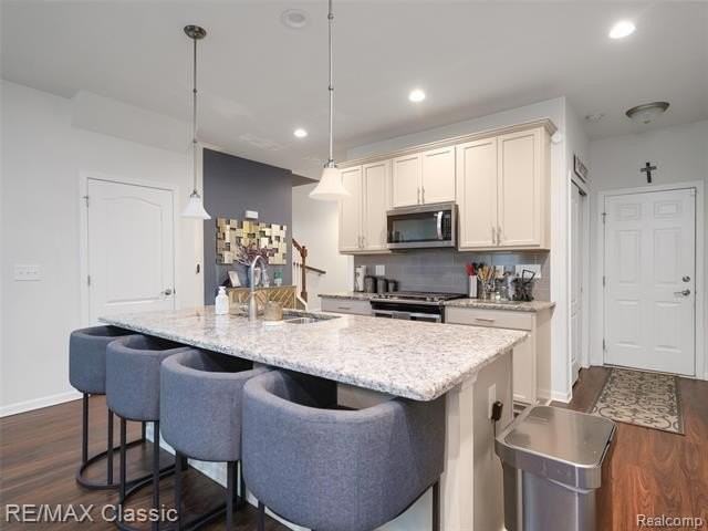 24869 Ivy - Photo 6 of 31