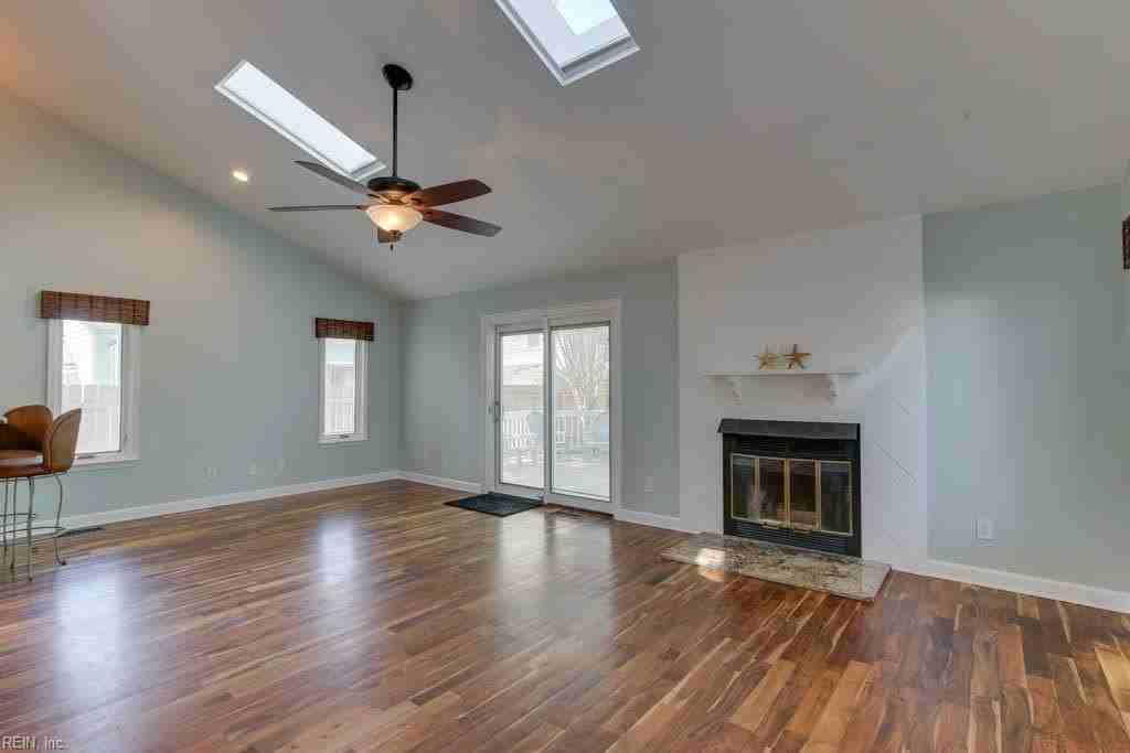 1337 Blue Pete Rd - Photo 4 of 34