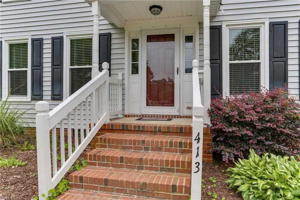 413 Granada Dr - Photo 4 of 38