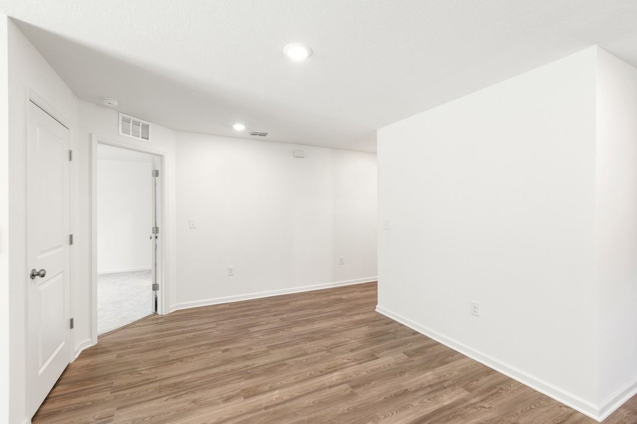 14241 Sw 34th Terrace Rd #1 - Photo 6 of 38