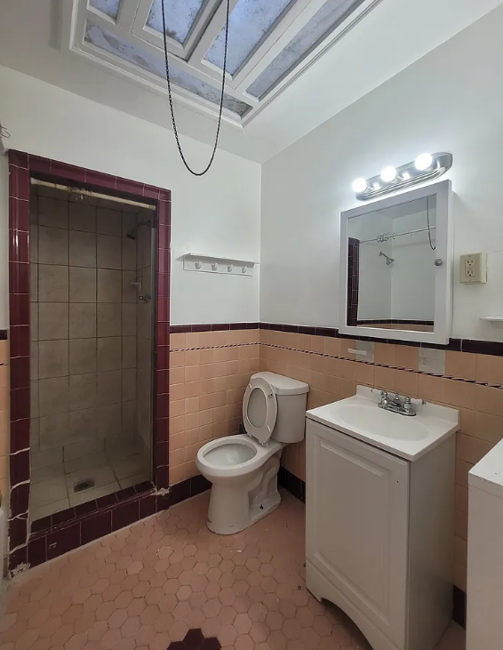 5908 Castor Ave #1 - Photo 5 of 15