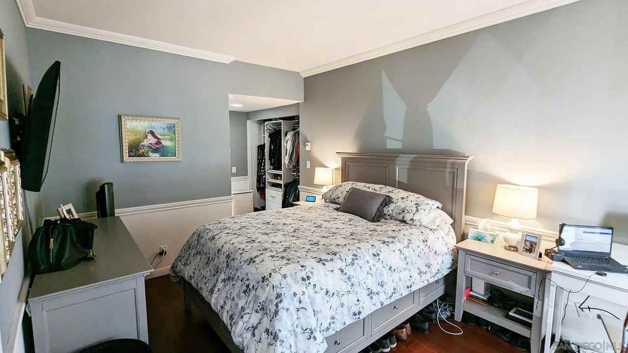 2410 Albatross St #6 - Photo 4 of 22