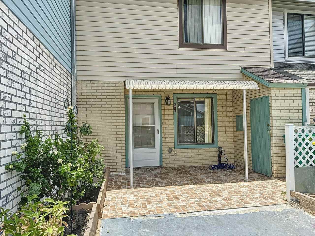 287 Nottingham Pl - Photo 2 of 26