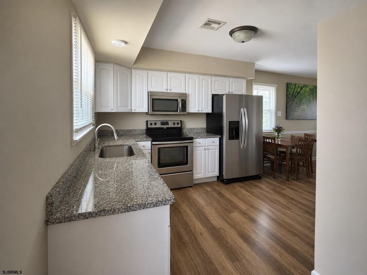 141 5th St S #2 - Photo 5 of 22