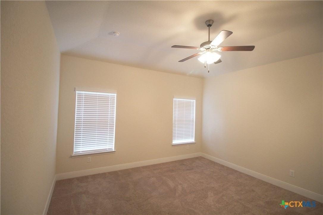 1231 Old Fm 306 - Photo 5 of 12