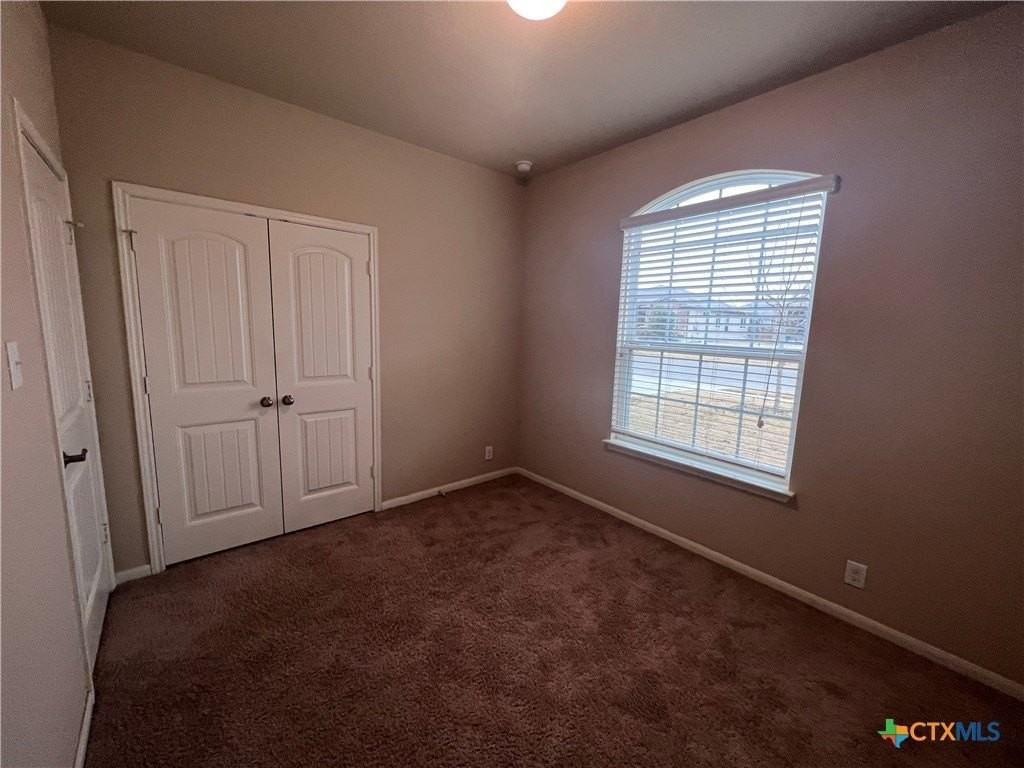 472 Copper Hill Dr - Photo 4 of 25