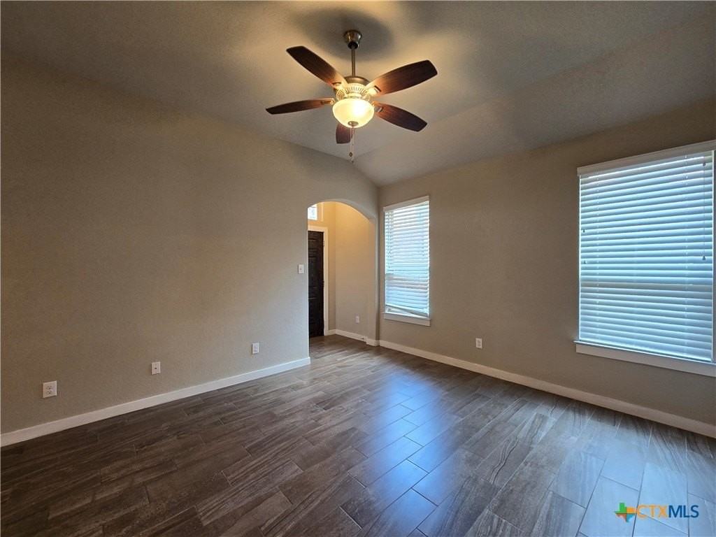 526 Creekside Frst - Photo 4 of 22