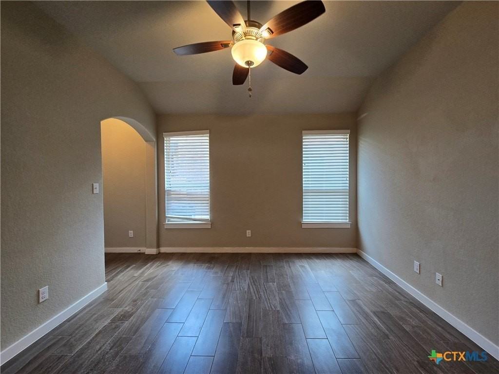 526 Creekside Frst - Photo 5 of 22
