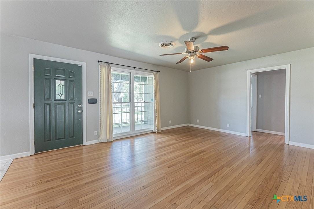 1020 N 15th St - Photo 5 of 40