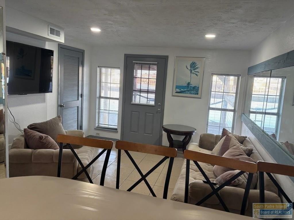 310 W Houston St #6 - Photo 5 of 10