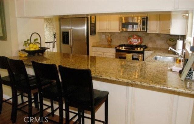 1525 Carver St - Photo 7 of 8