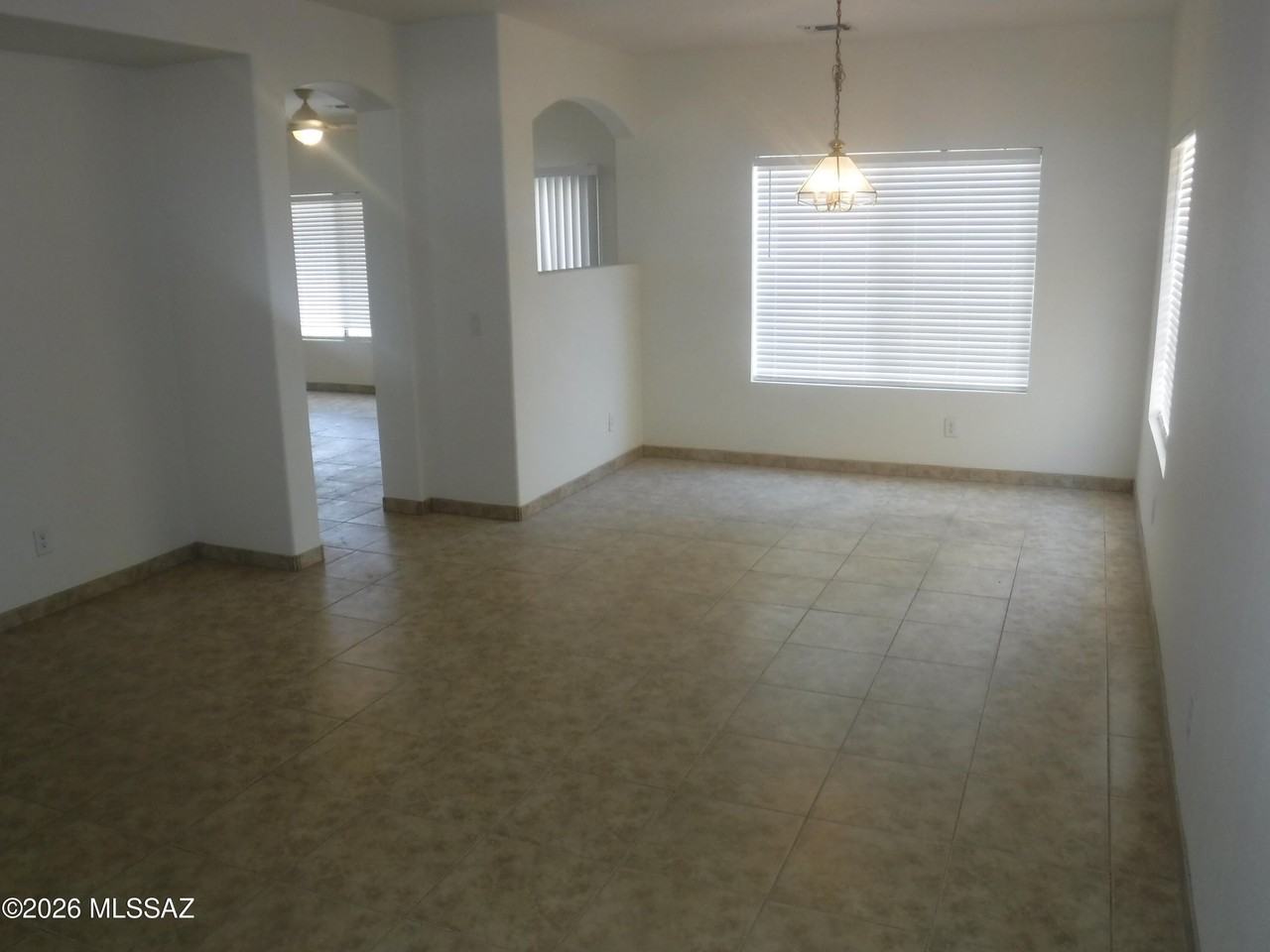 7333 W Sunset Mountain Dr - Photo 3 of 23